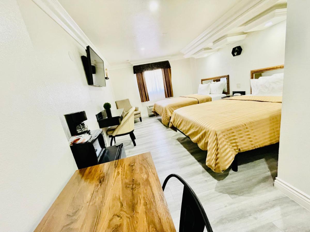 Rodeway Inn Санта-Ана Экстерьер фото